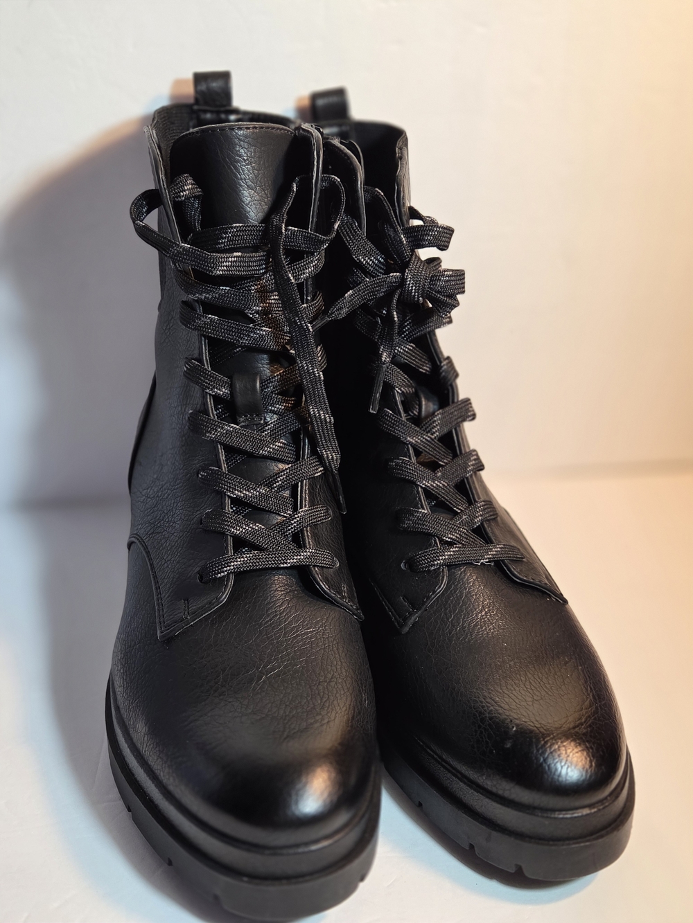 SOUL Naturalizer Black Lace-Up Ankle Boots